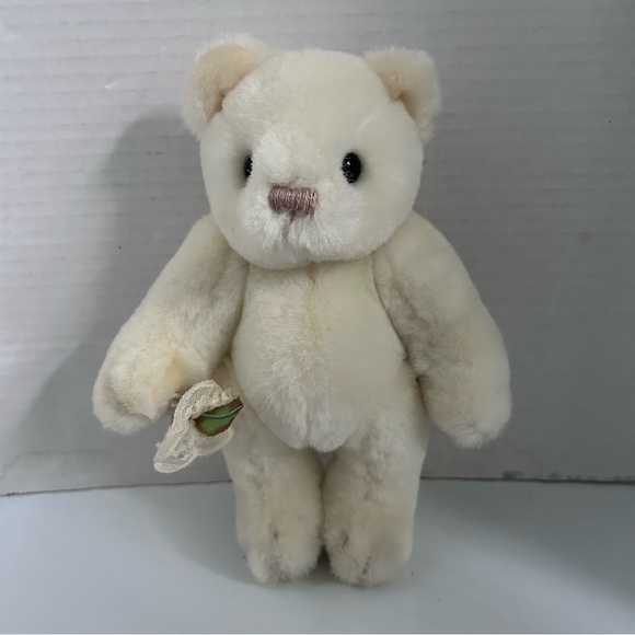 Vintage 1983 'Collector's Classic Gund' White Plush jointed Teddy Bear 9” - Picture 5 of 10